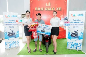 bàn giao xe ariblade megalive rr88 1